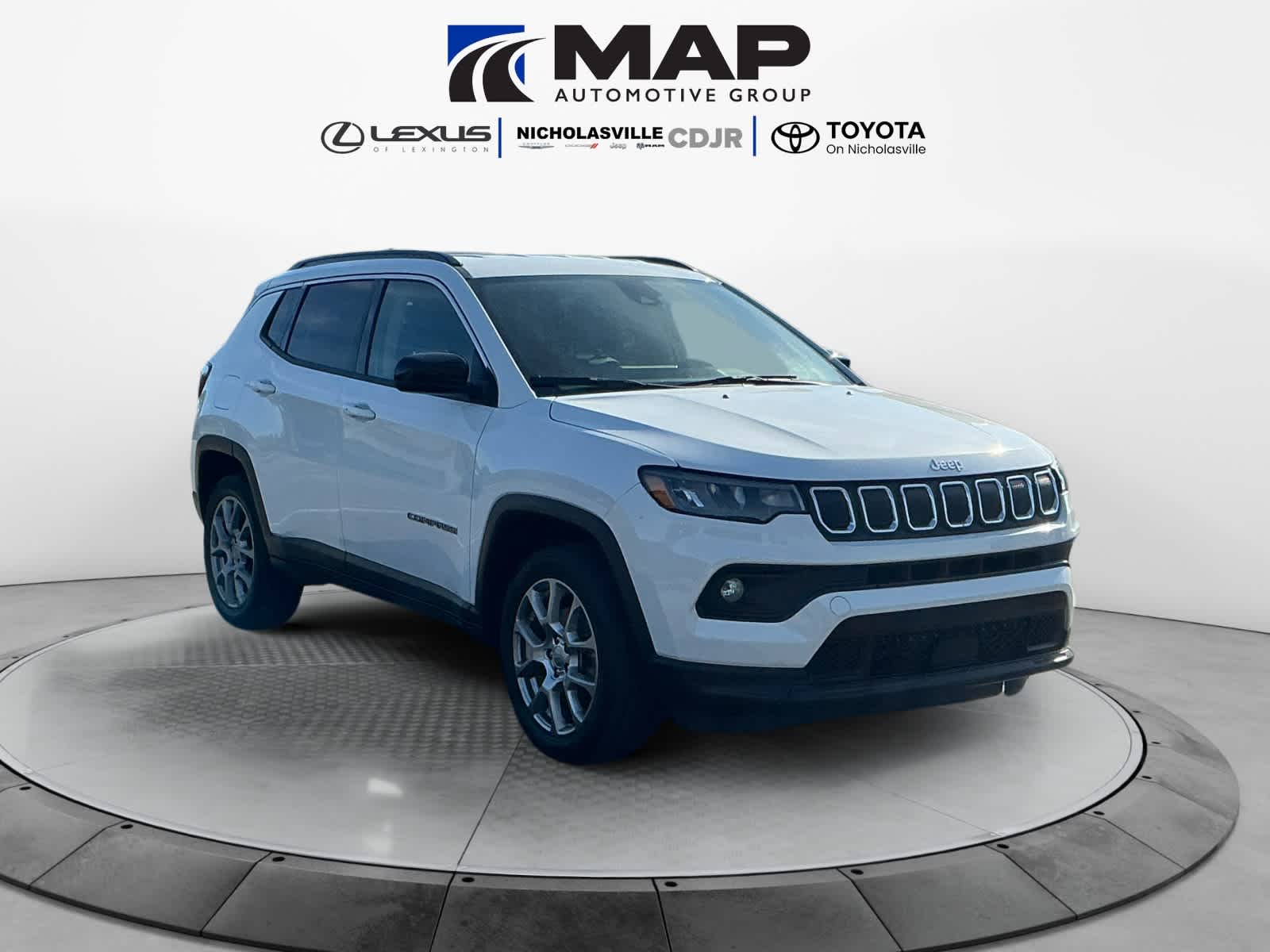 2022 Jeep Compass Latitude Lux 4x4