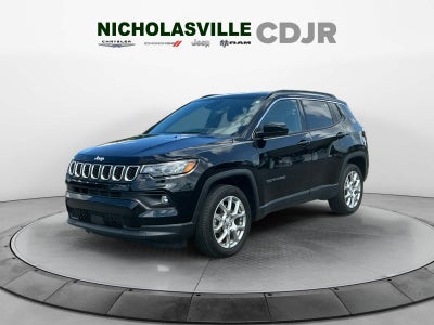 2024 Jeep Compass Latitude Lux FWD