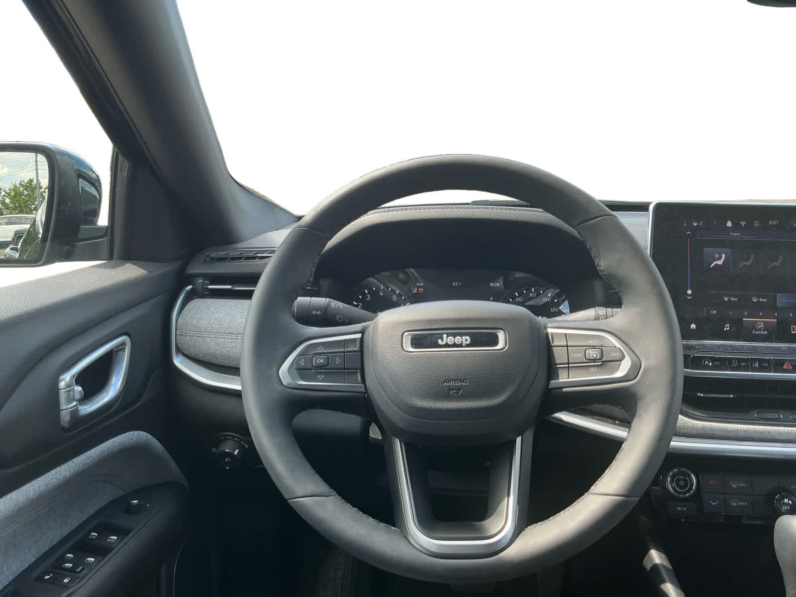 2024 Jeep Compass Latitude Lux FWD