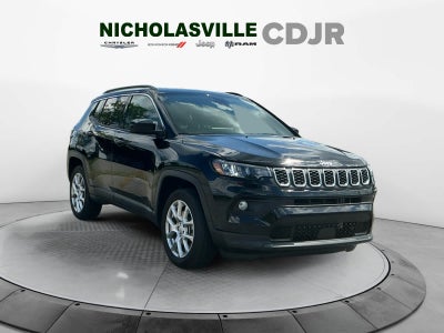 2024 Jeep Compass Latitude Lux FWD