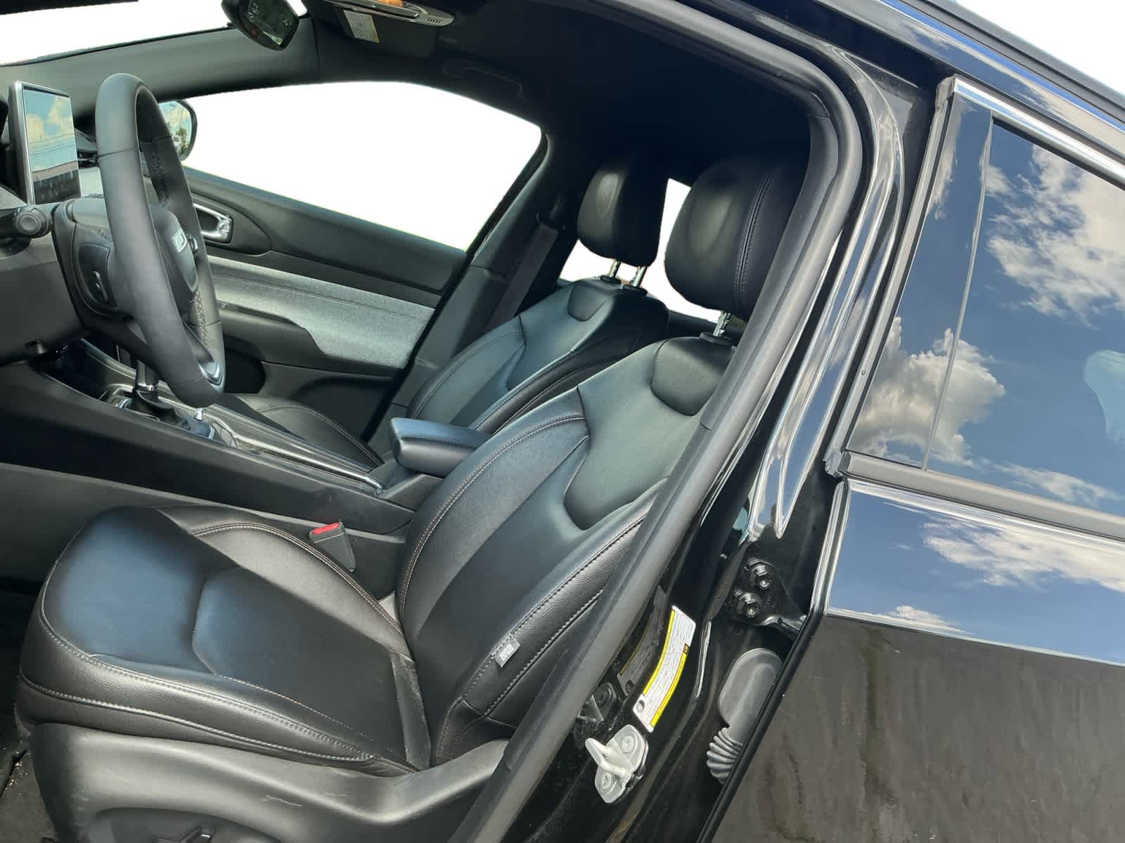 2024 Jeep Compass Latitude Lux FWD