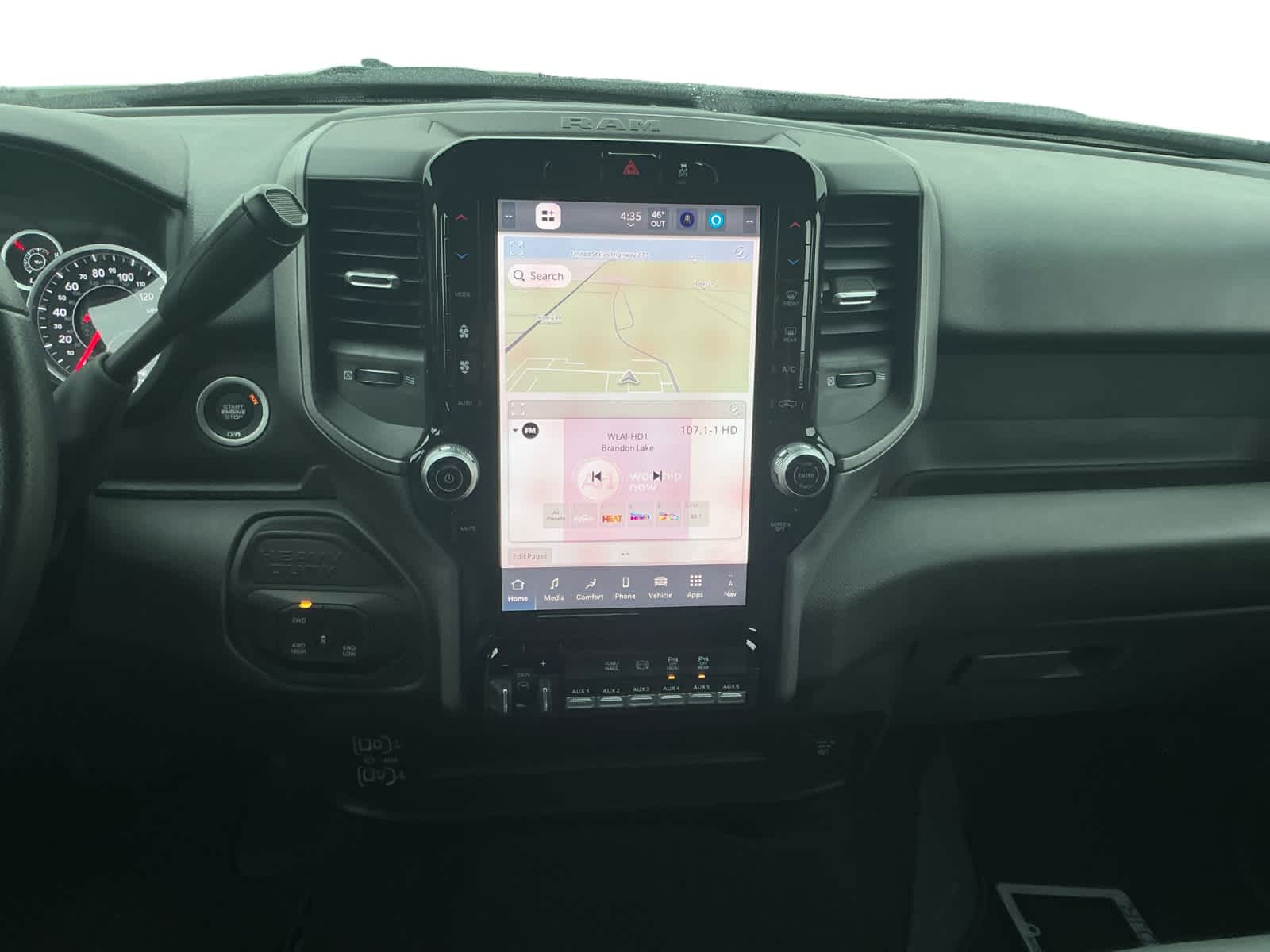 2026 RAM Ram 2500 RAM 2500 TRADESMAN CREW CAB 4X4 6'4' BOX