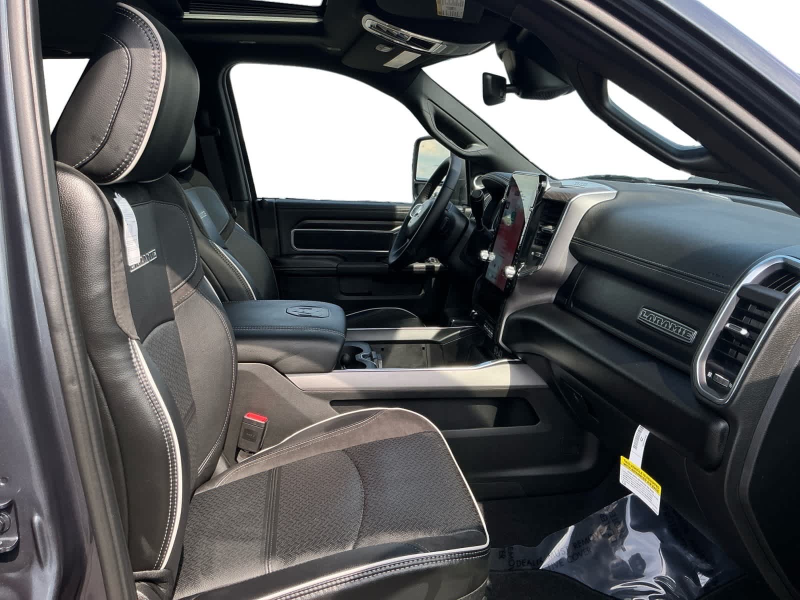 2026 RAM Ram 2500 RAM 2500 LARAMIE CREW CAB 4X4 6'4' BOX