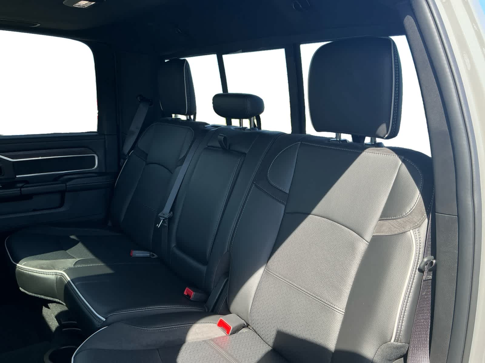 2026 RAM Ram 3500 RAM 3500 LARAMIE CREW CAB 4X4 8' BOX