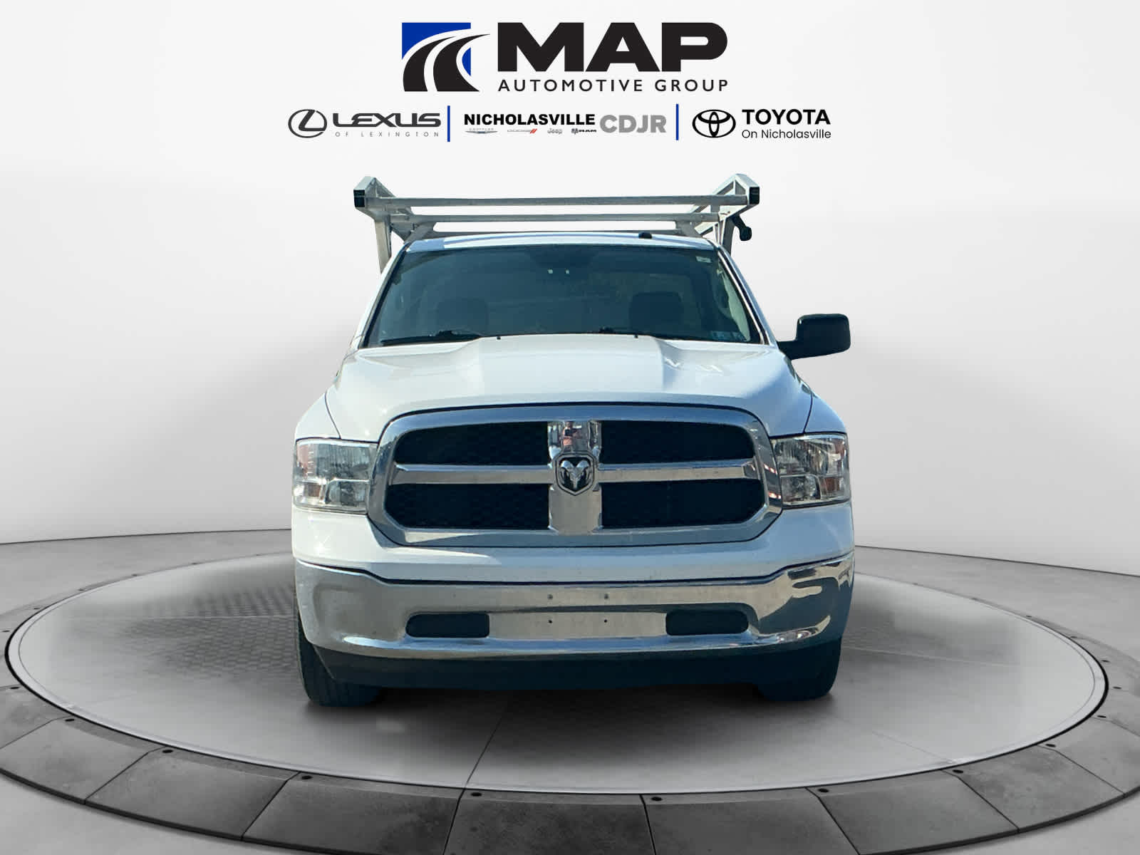 2022 RAM 1500 Classic Tradesman Regular Cab 4x2 8' Box