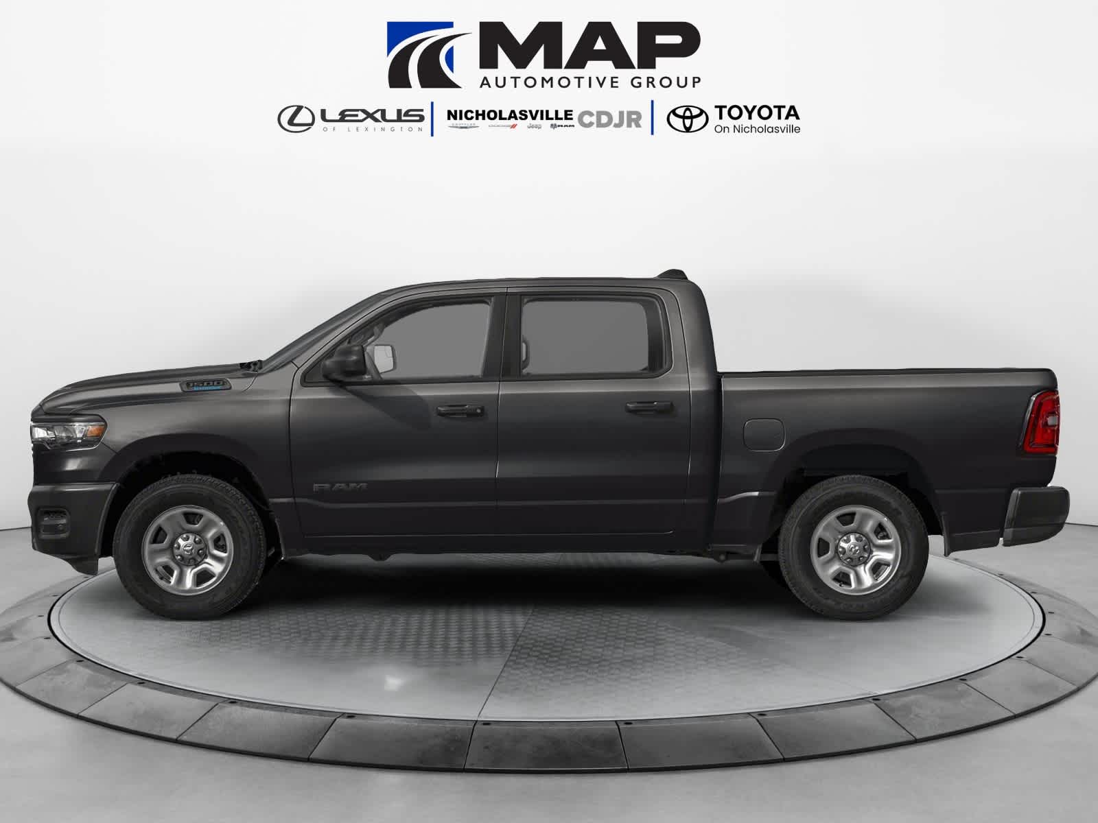 2026 RAM Ram 1500 RAM 1500 EXPRESS CREW CAB 4X4 5'7' BOX
