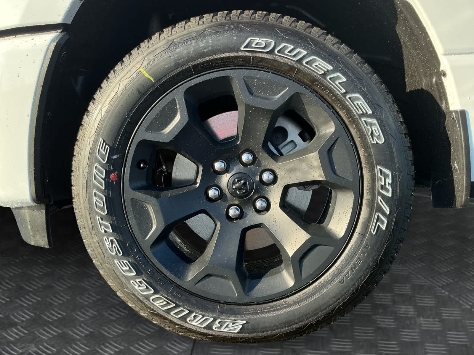 2026 RAM Ram 1500 RAM 1500 EXPRESS CREW CAB 4X4 5'7' BOX