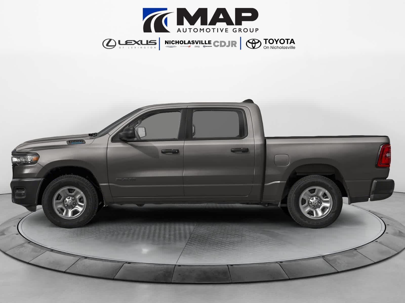 2026 RAM Ram 1500 RAM 1500 EXPRESS CREW CAB 4X4 5'7' BOX
