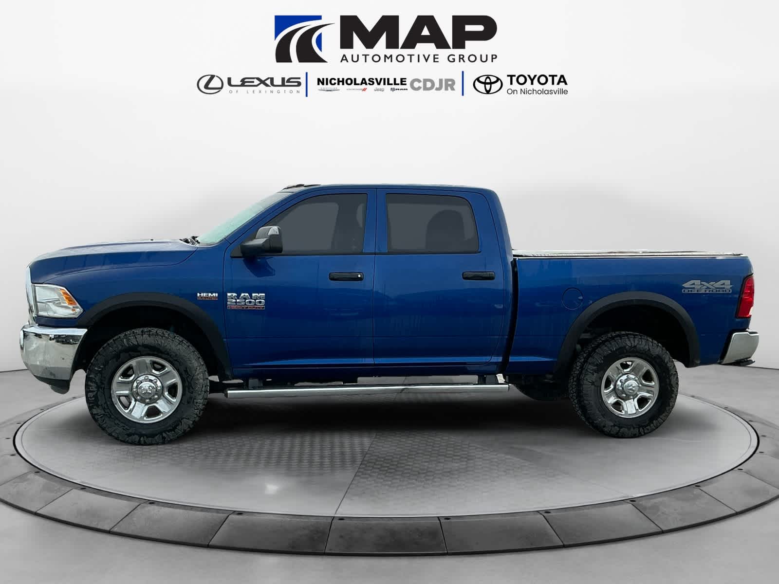 2017 RAM 2500 Tradesman Crew Cab 4x4 6'4' Box