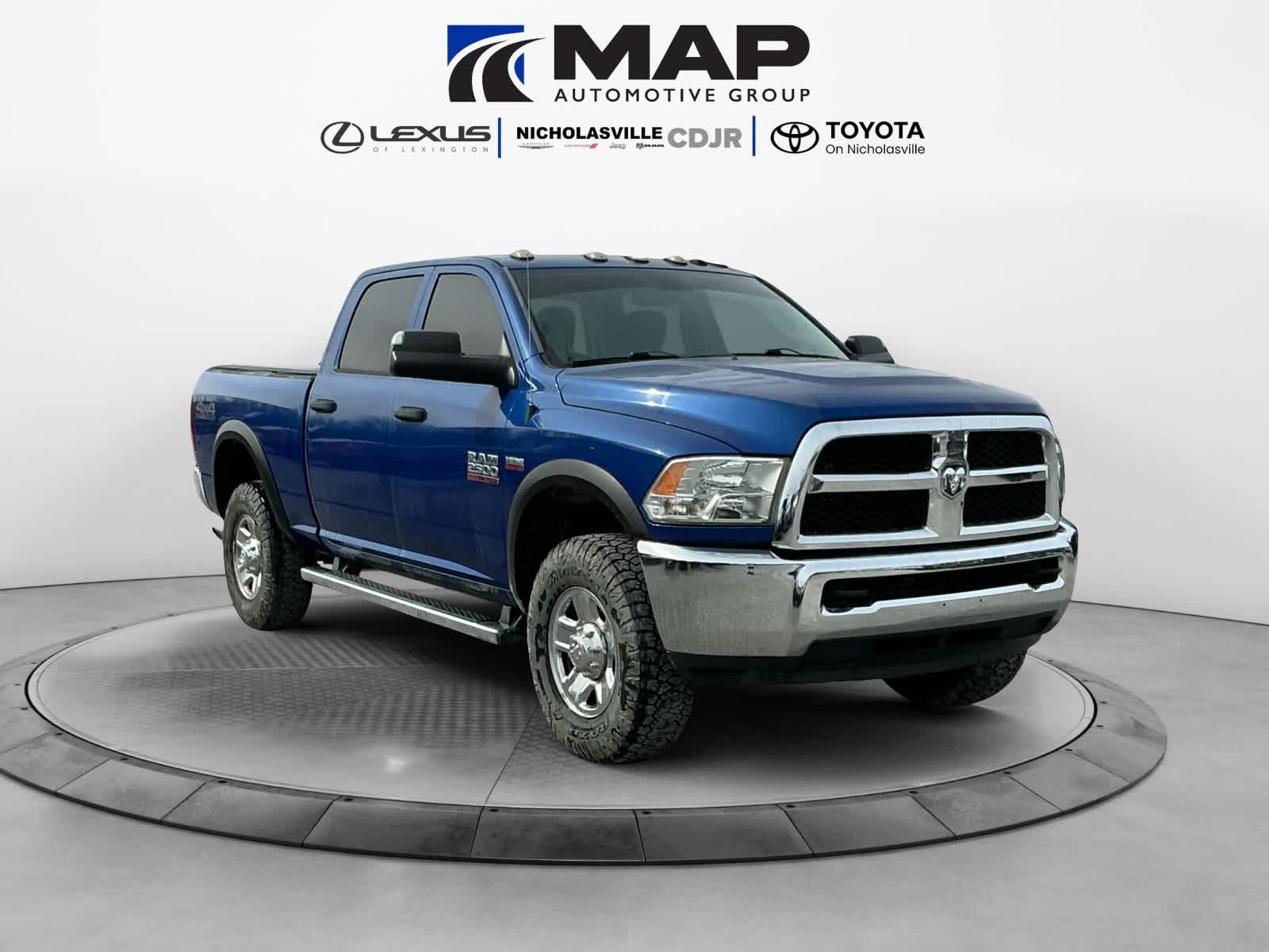 2017 RAM 2500 Tradesman Crew Cab 4x4 6'4' Box