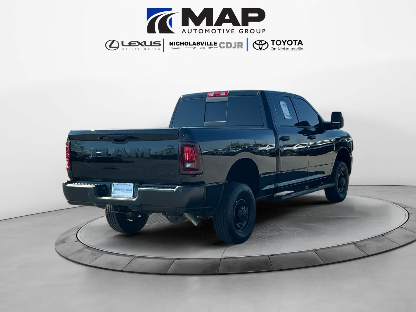 2025 RAM 2500 Tradesman Crew Cab 4x4 6'4' Box