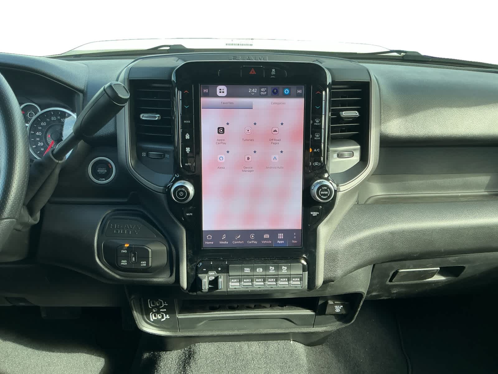 2026 RAM Ram 2500 RAM 2500 BLACK EXPRESS CREW CAB 4X4 6'4' BOX