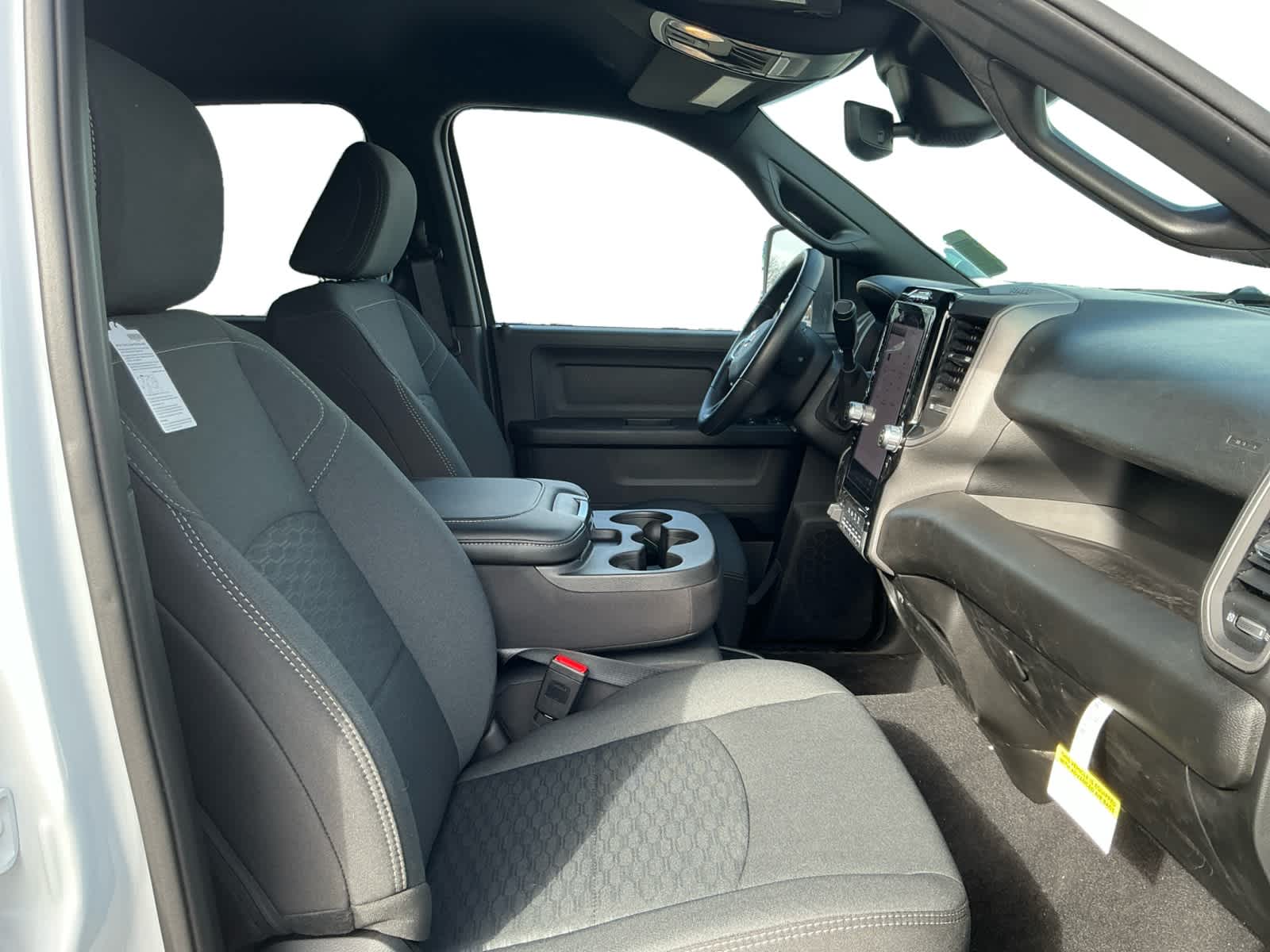 2026 RAM Ram 2500 RAM 2500 BLACK EXPRESS CREW CAB 4X4 6'4' BOX