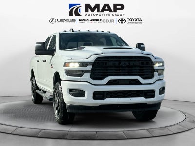 2026 RAM Ram 2500 RAM 2500 BLACK EXPRESS CREW CAB 4X4 6'4' BOX