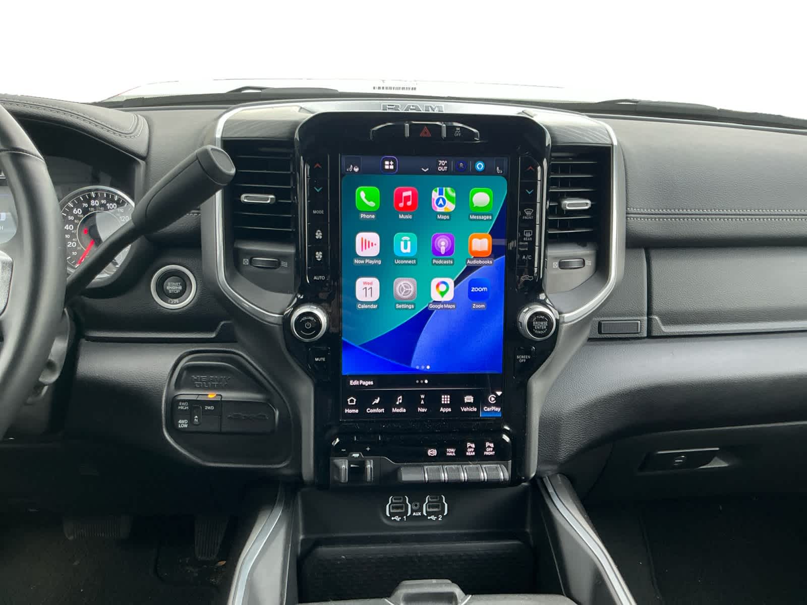 2024 RAM 2500 Laramie Crew Cab 4x4 6'4' Box