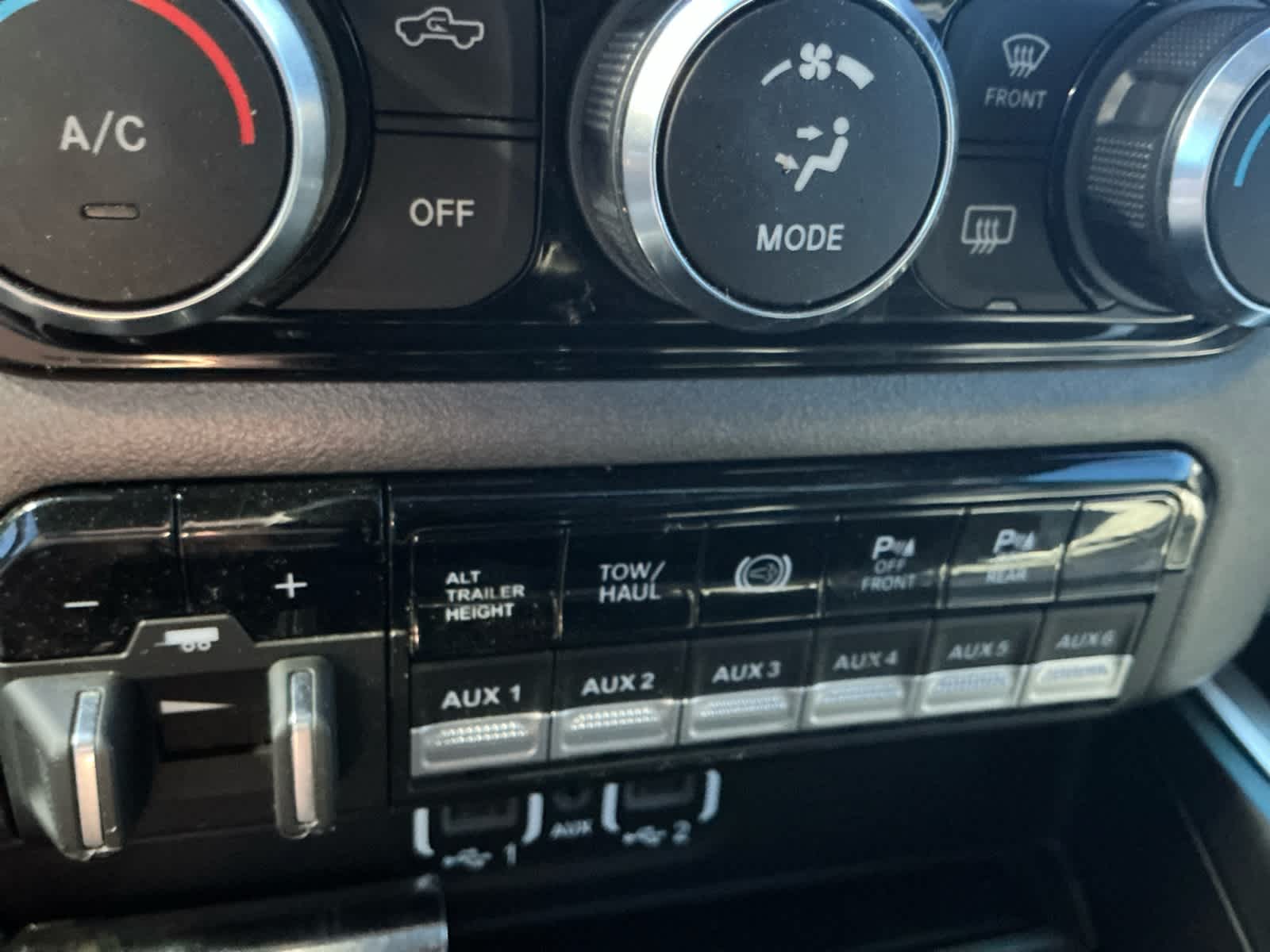 2021 RAM 2500 Big Horn Mega Cab 4x4 6'4'' Box