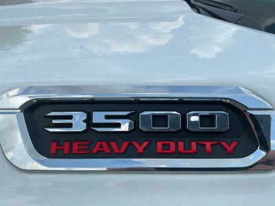 2026 RAM Ram 3500 Chassis Cab RAM 3500 TRADESMAN CREW CAB CHASSIS 4X4 60' CA