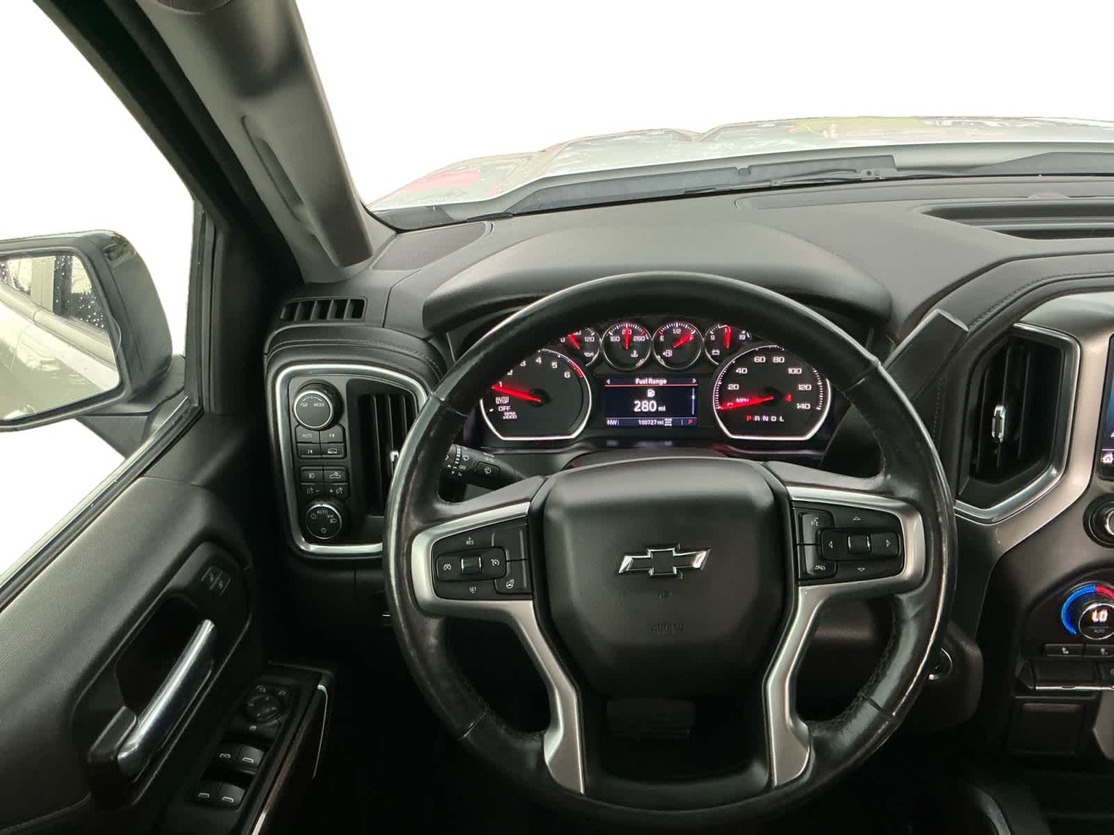 2020 Chevrolet Silverado 1500 4WD Crew Cab Short Bed RST