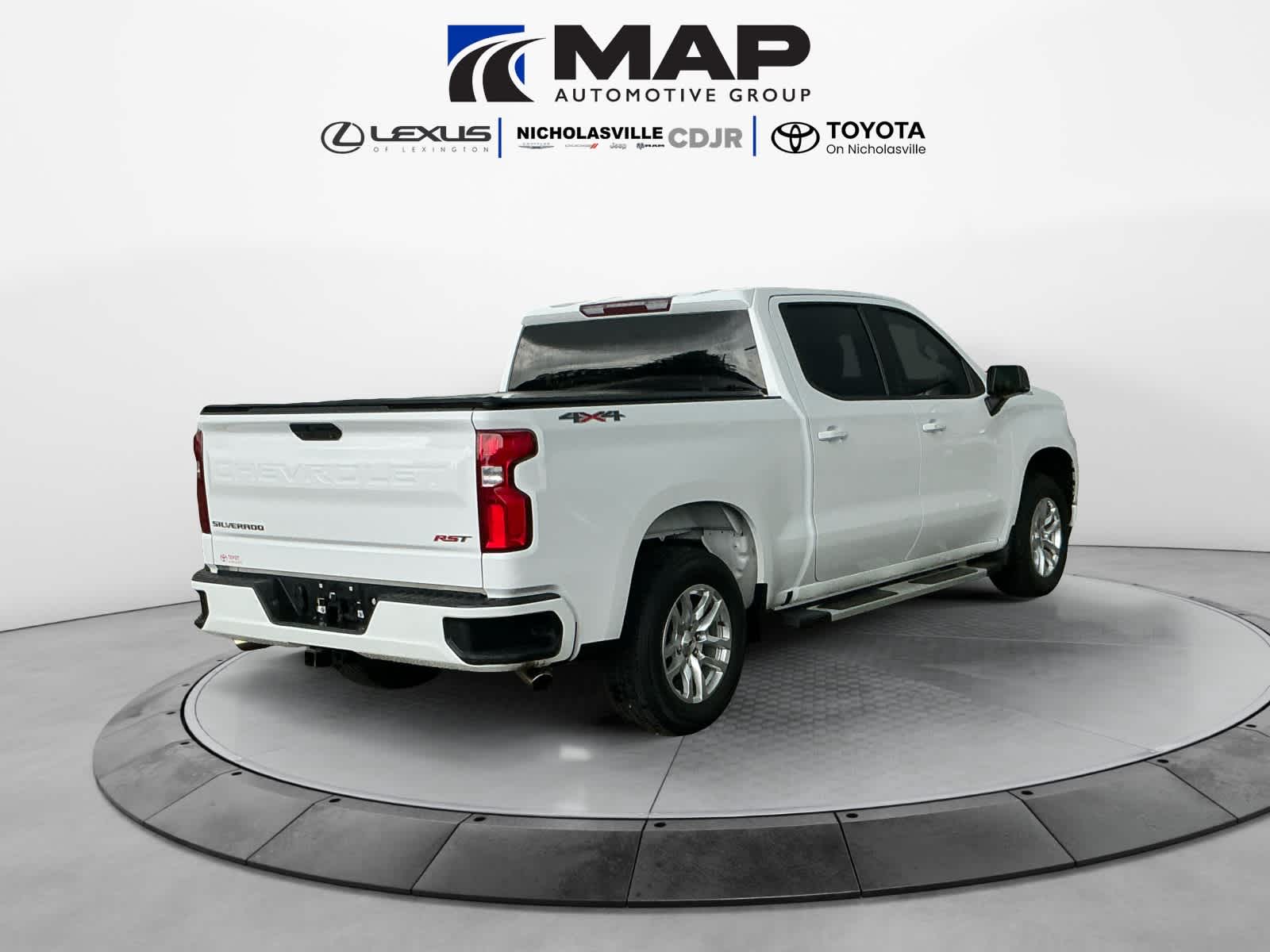 2020 Chevrolet Silverado 1500 4WD Crew Cab Short Bed RST
