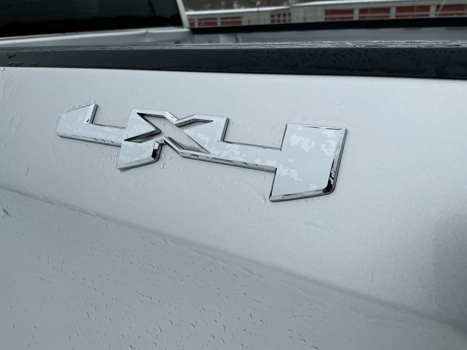 2022 GMC Sierra 1500 4WD Crew Cab Short Box SLE