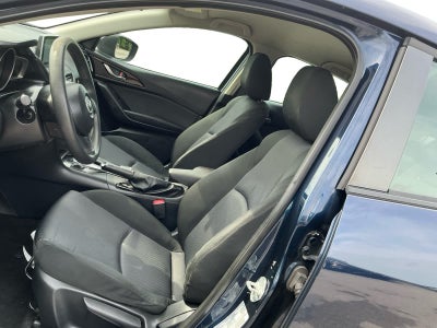 2015 Mazda Mazda3 Hatchback i Sport