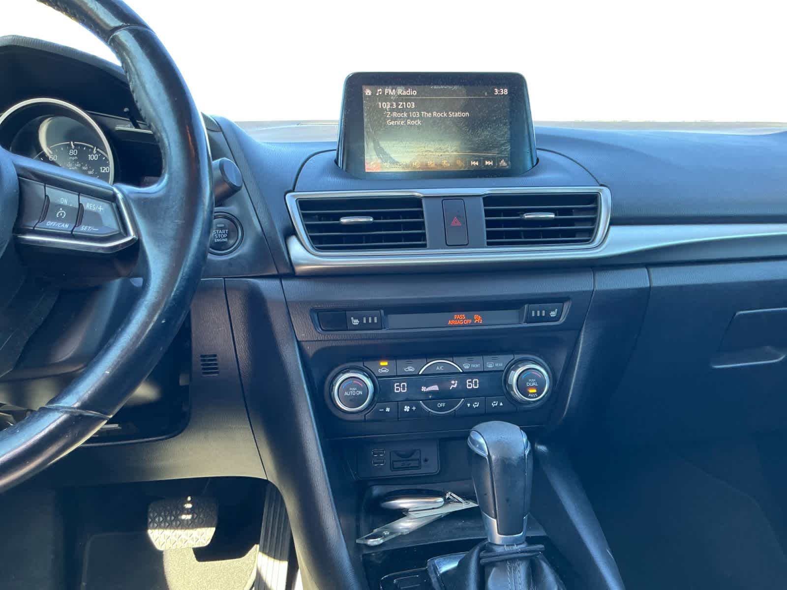 2018 Mazda Mazda3 Touring