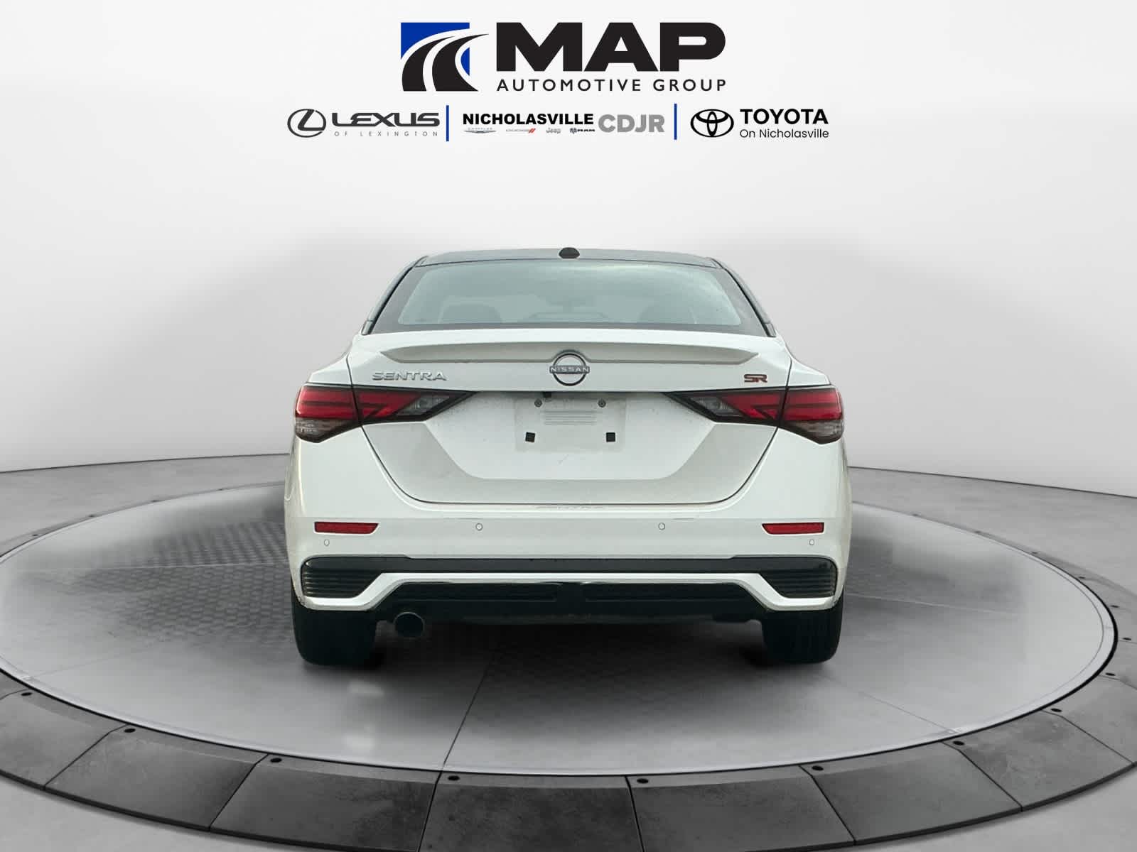 2024 Nissan Sentra SR Xtronic CVT