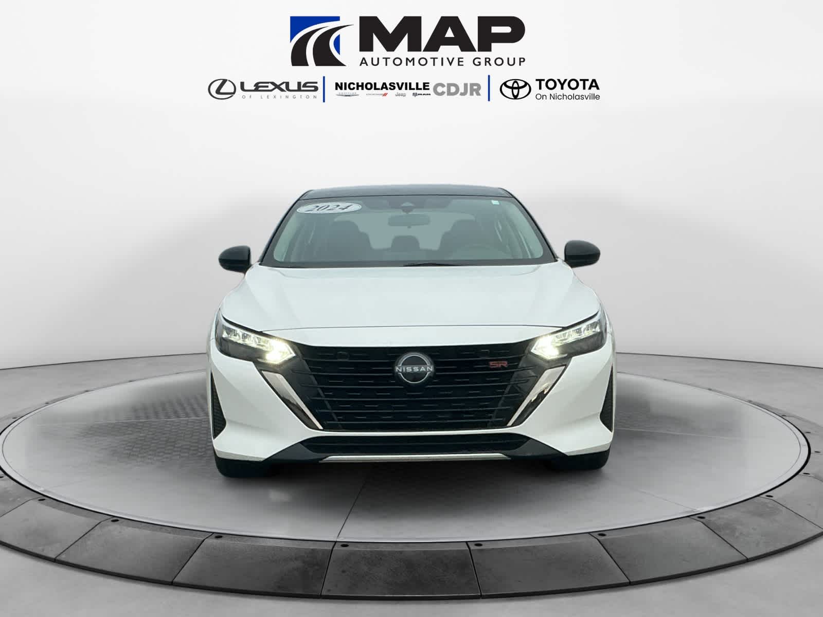2024 Nissan Sentra SR Xtronic CVT