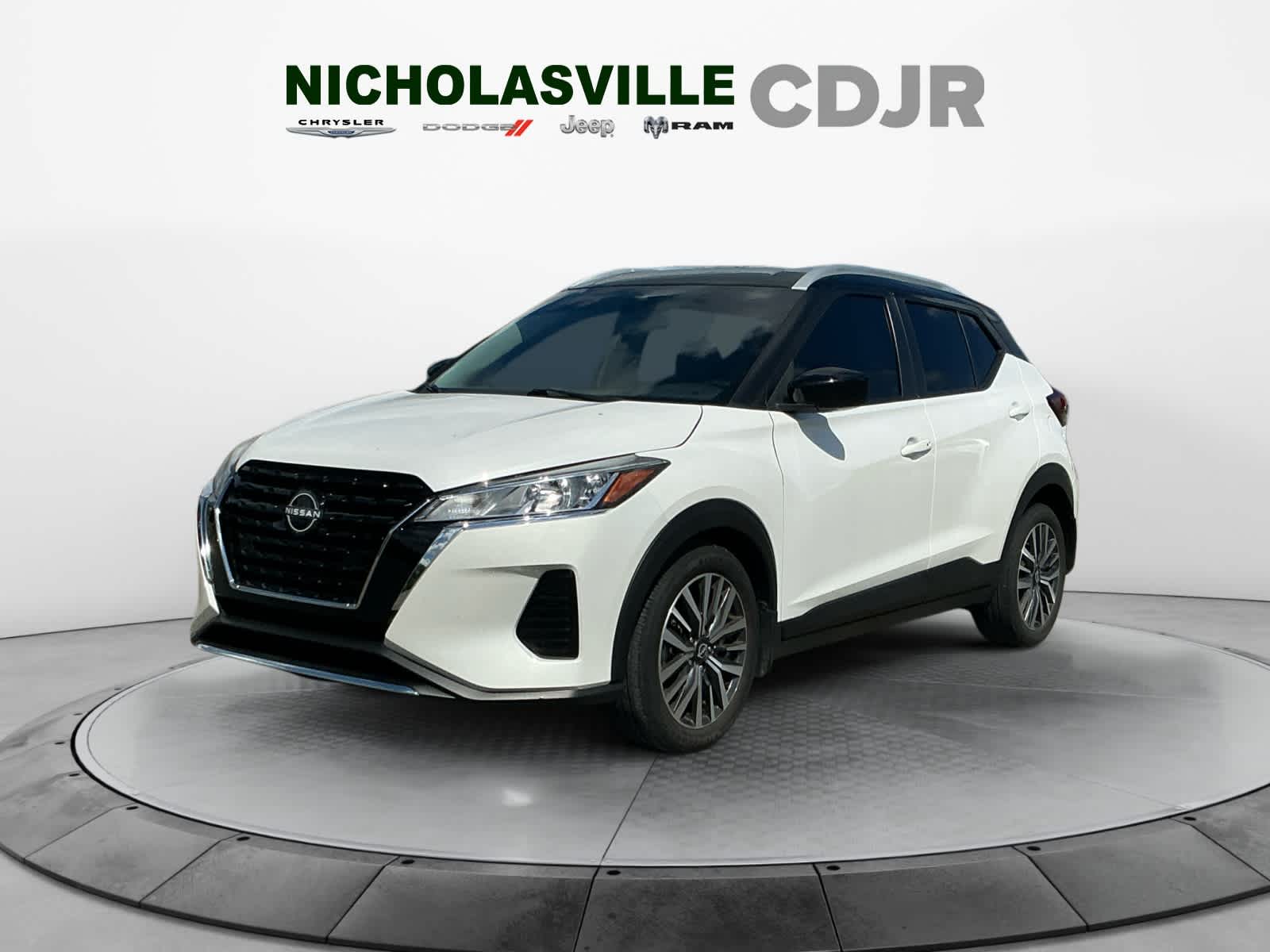 2023 Nissan Kicks SV Xtronic CVT