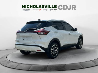 2023 Nissan Kicks SV Xtronic CVT