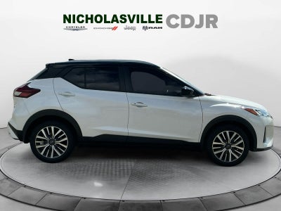 2023 Nissan Kicks SV Xtronic CVT