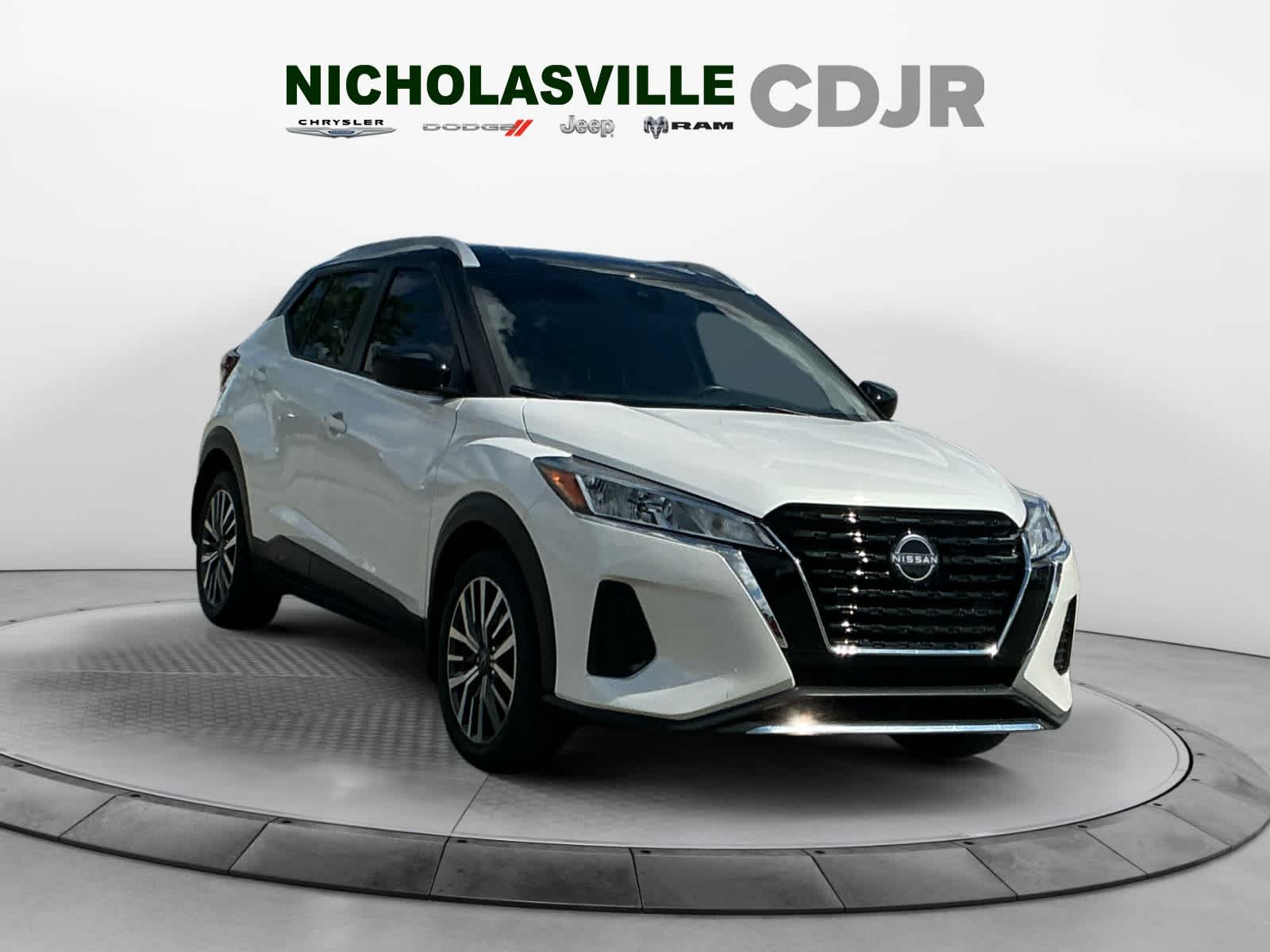2023 Nissan Kicks SV Xtronic CVT
