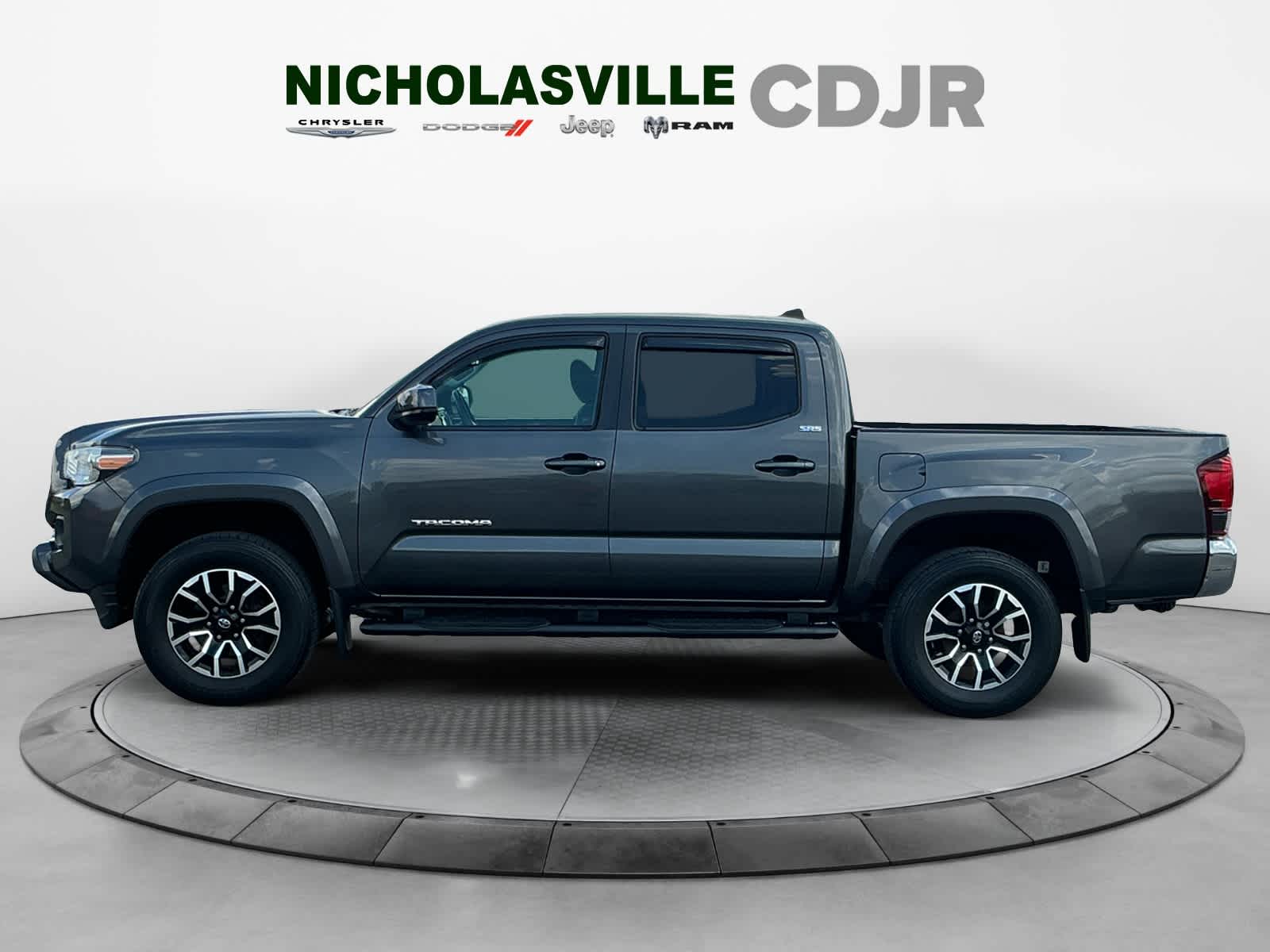 2019 Toyota Tacoma SR5 V6