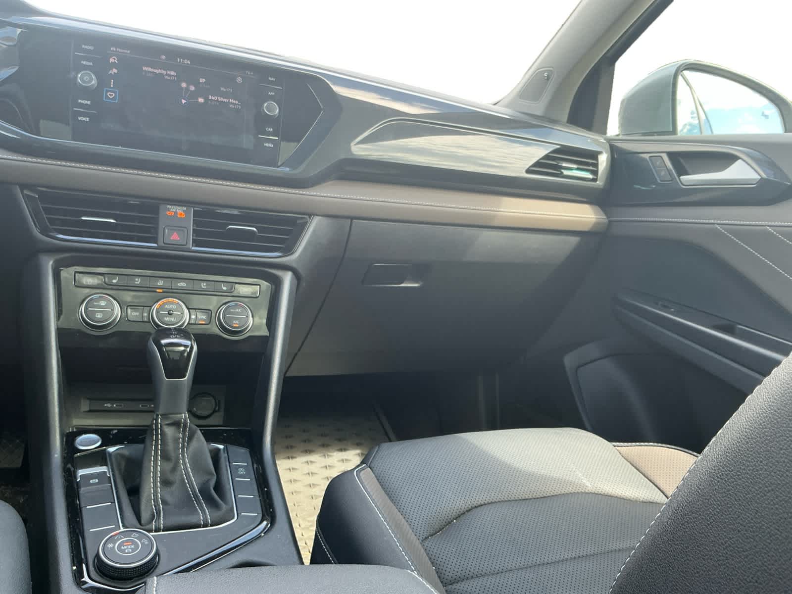 2024 Volkswagen Taos 1.5T SEL