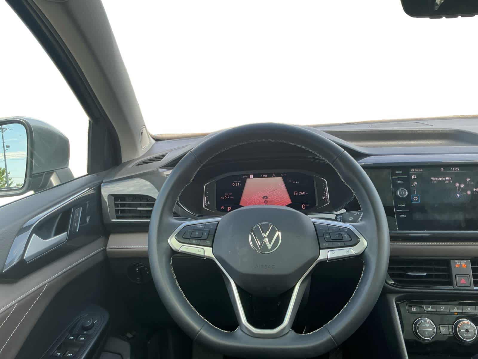 2024 Volkswagen Taos 1.5T SEL