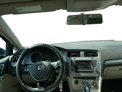 2015 Volkswagen Golf TSI S 4-Door
