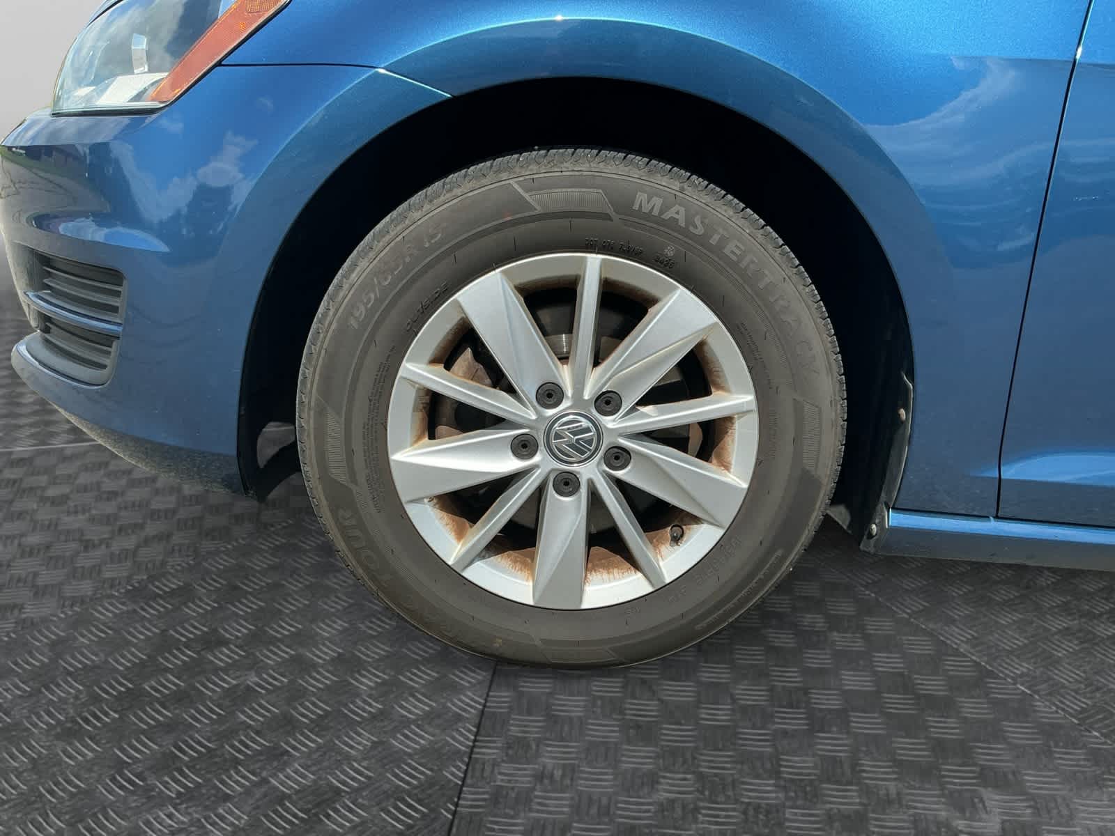 2015 Volkswagen Golf TSI S 4-Door
