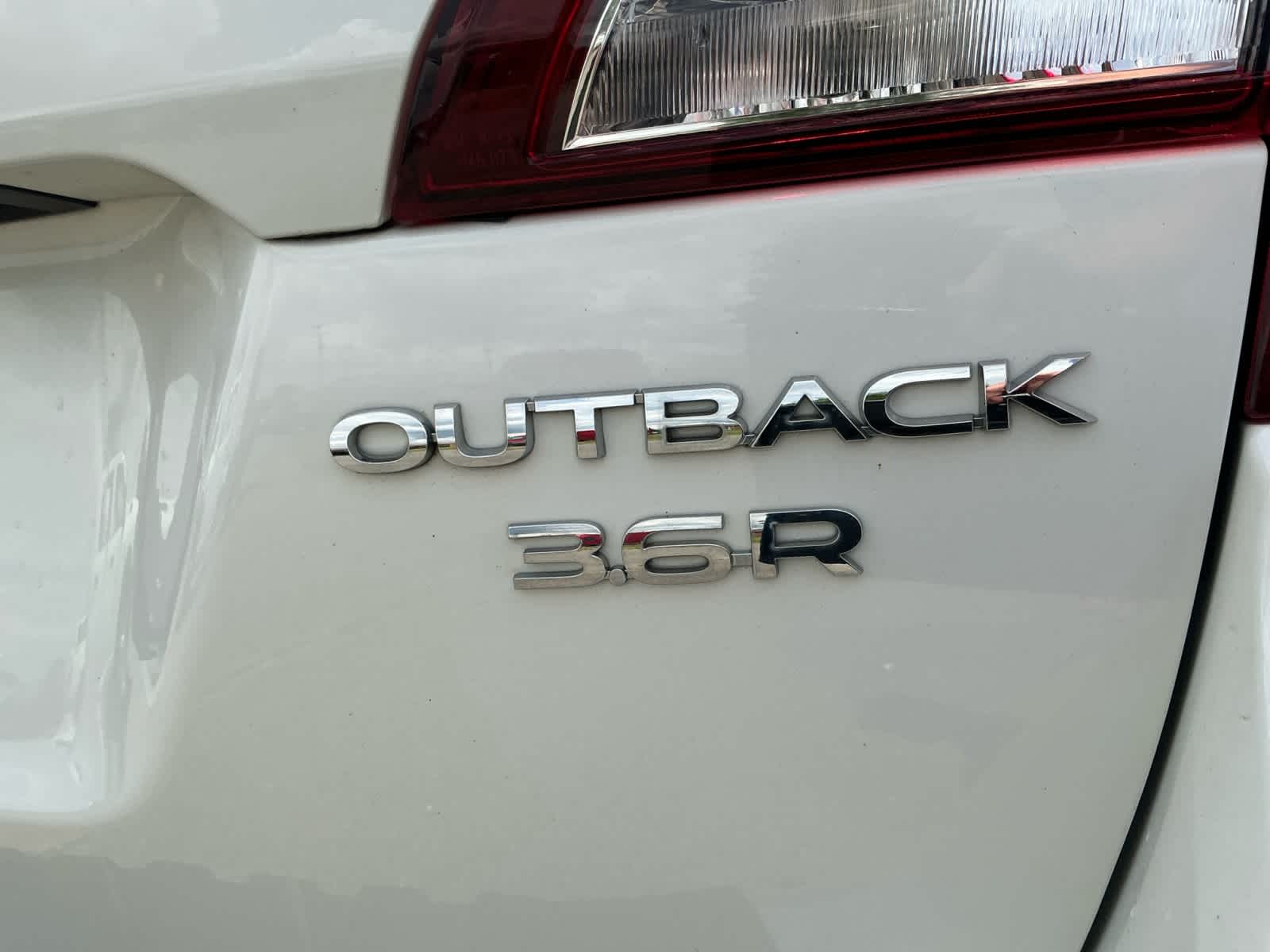 2017 Subaru Outback 3.6R Touring
