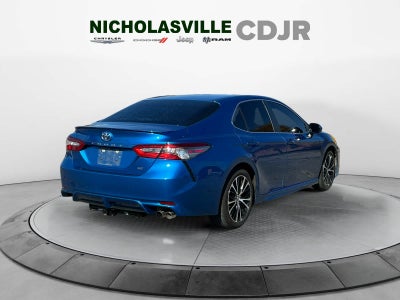2018 Toyota Camry SE