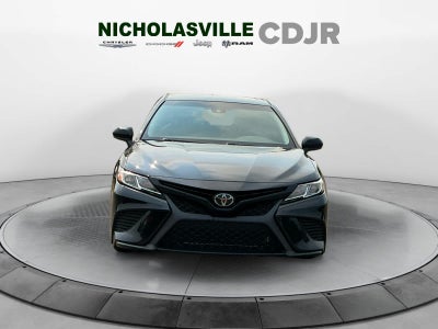 2019 Toyota Camry SE