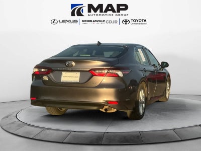 2024 Toyota Camry LE