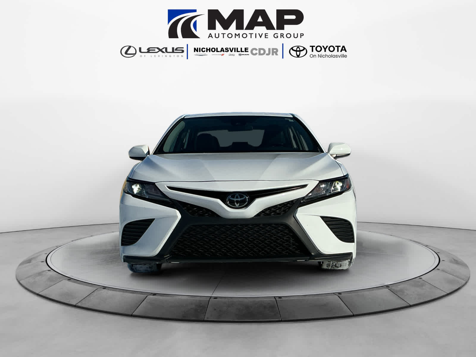 2020 Toyota Camry SE