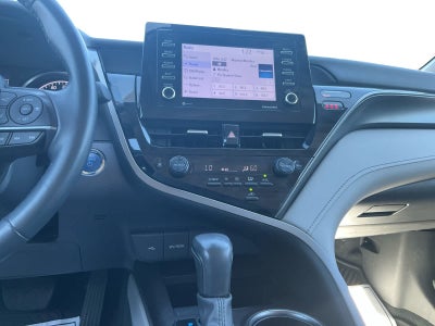 2024 Toyota Camry Hybrid SE