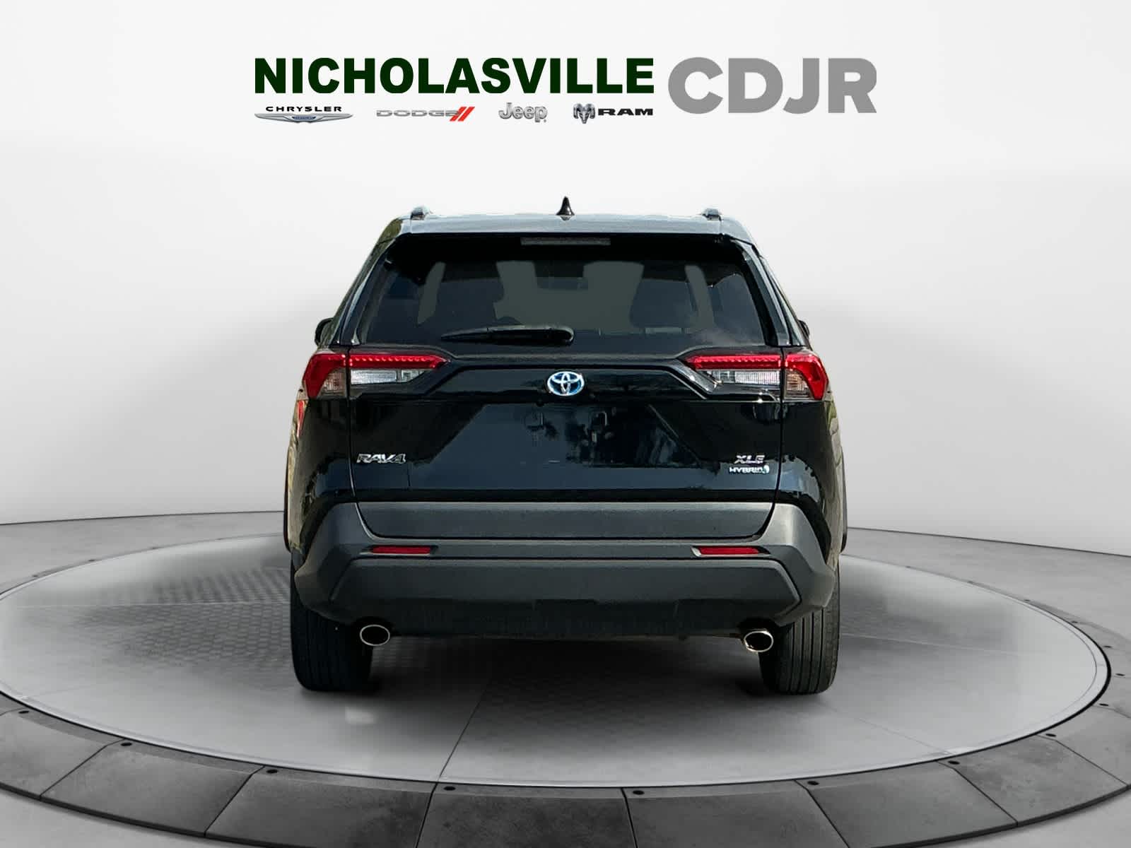 2023 Toyota RAV4 Hybrid XLE