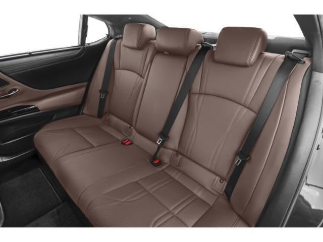 2022 Lexus ES 300h Luxury