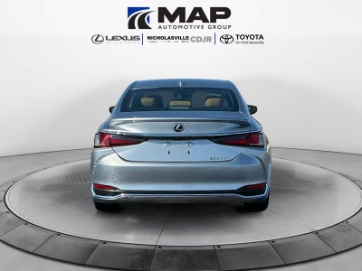 2023 Lexus ES 300h Luxury