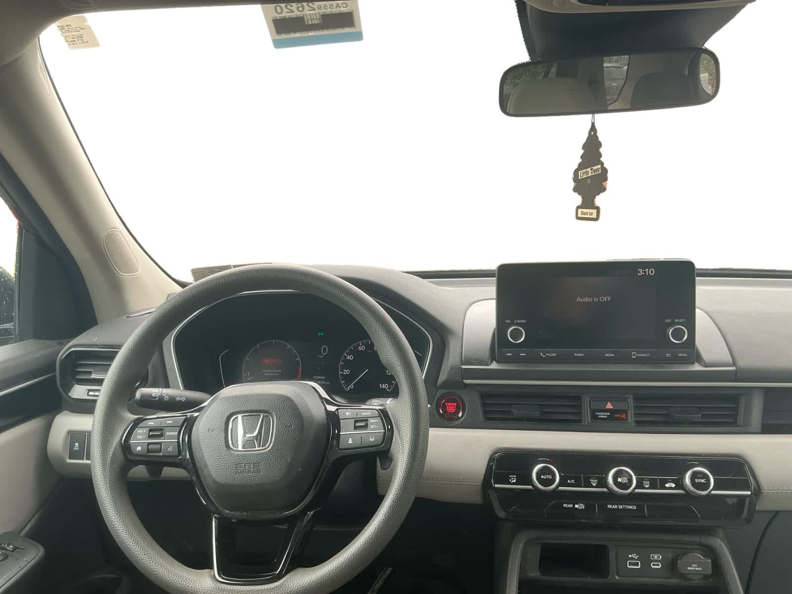2023 Honda Pilot AWD LX