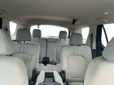 2023 Honda Pilot AWD LX