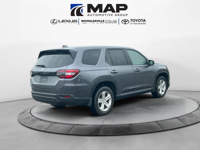 2023 Honda Pilot AWD LX