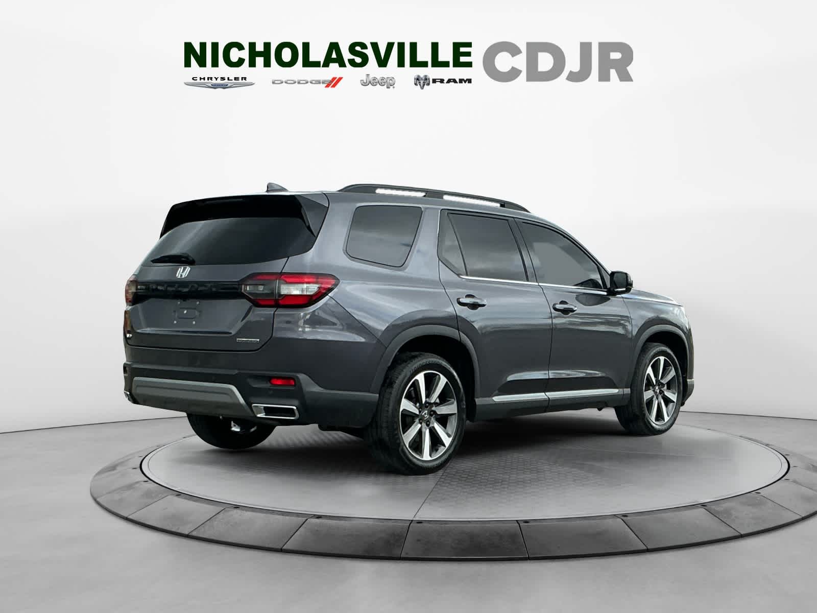 2025 Honda Pilot Touring